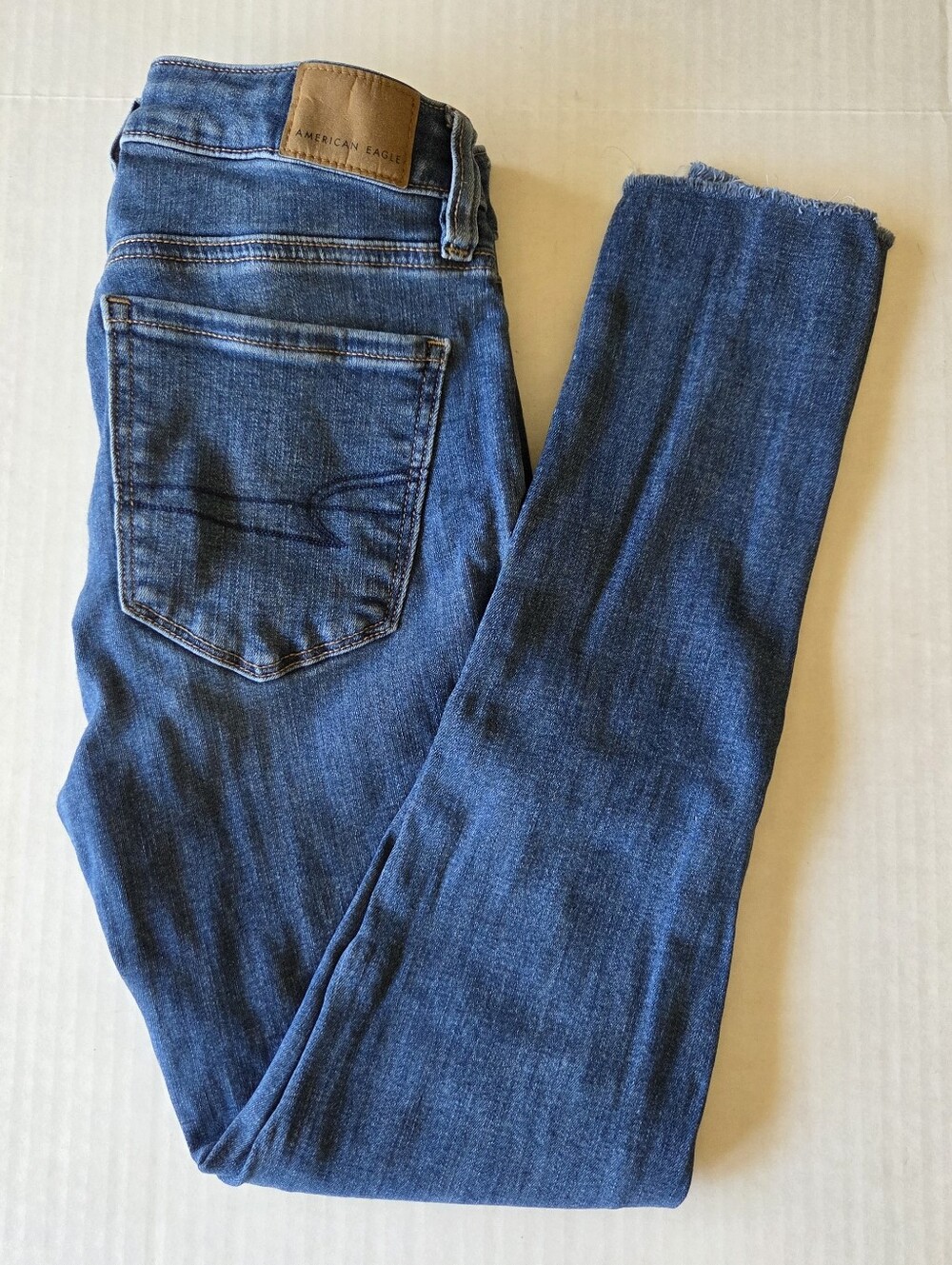 American Eagle Hi-Rise Jegging Crop Next Level Stretch Women's 2 Regular EUC